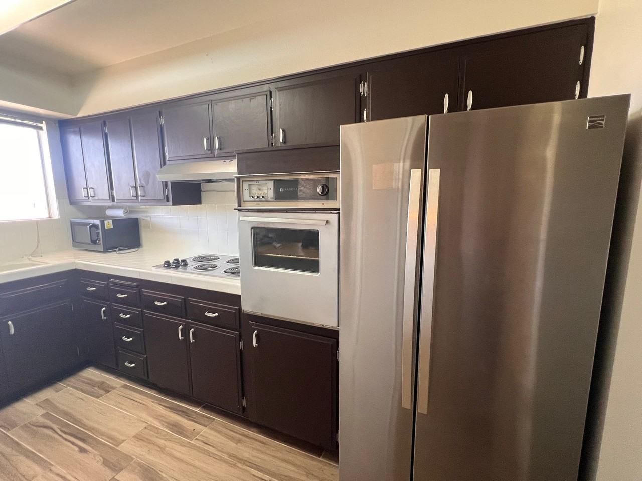 10363 W Peoria Ave - Photo 4 of 17