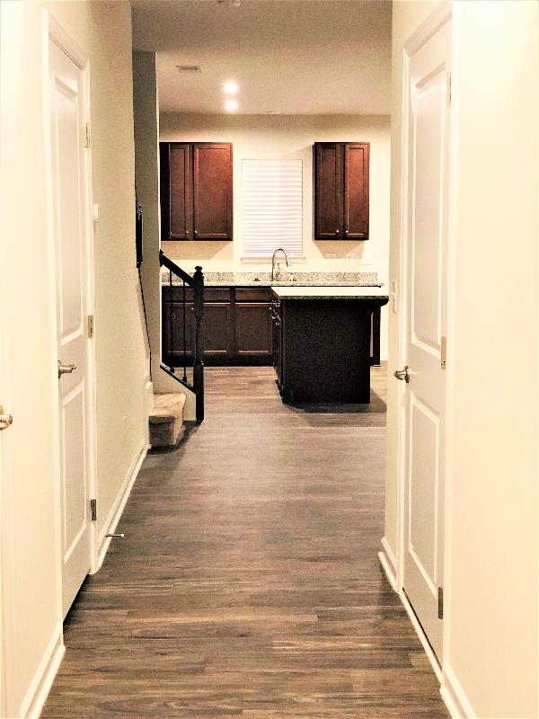 300 Hunt Glenn Ct - Photo 5 of 20