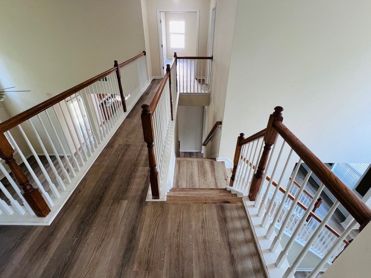 870 Bishops Run Ln - Photo 7 of 11