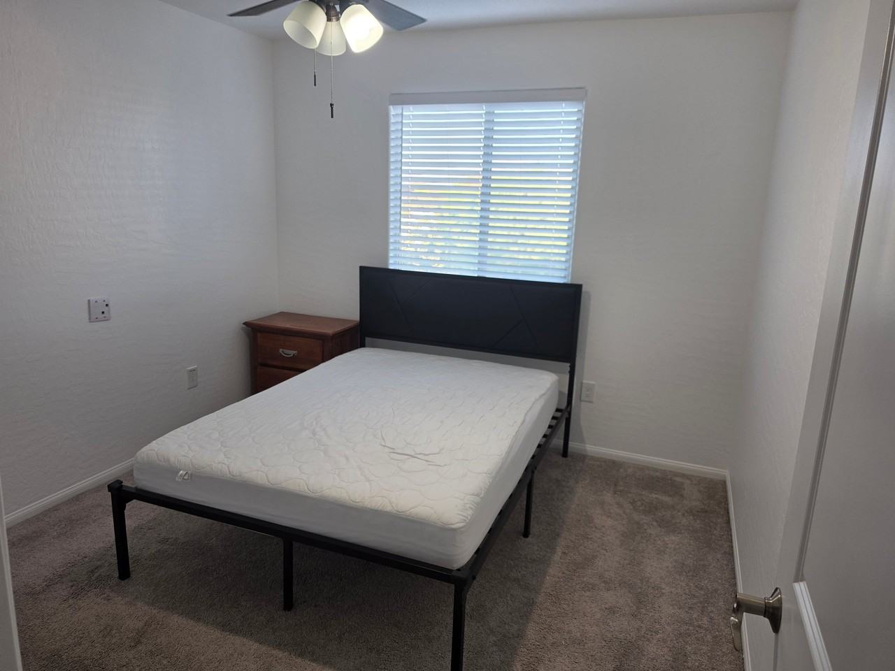 6914 Feather Hill St - Photo 2 of 11