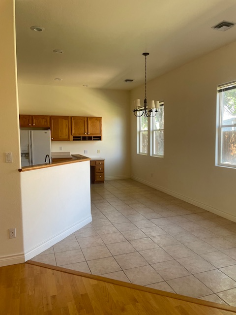 2514 Onyx Dr - Photo 3 of 9