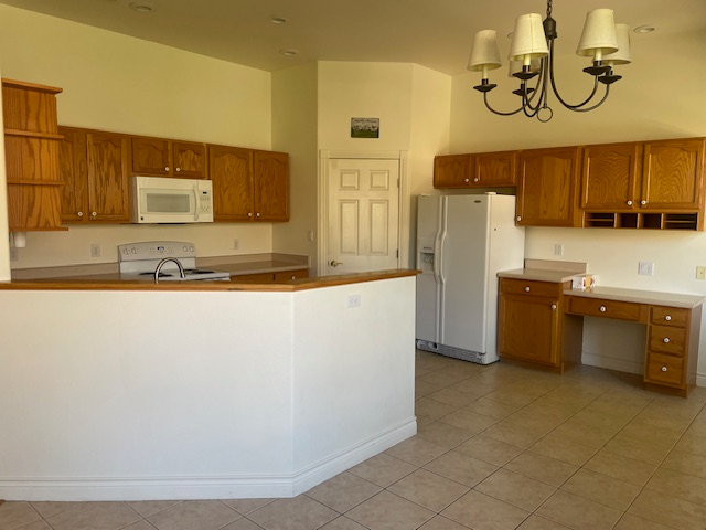 2514 Onyx Dr - Photo 4 of 9