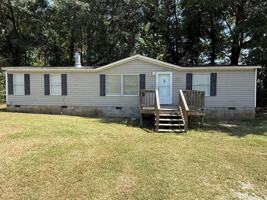 featured image of 2168 Lee Rd