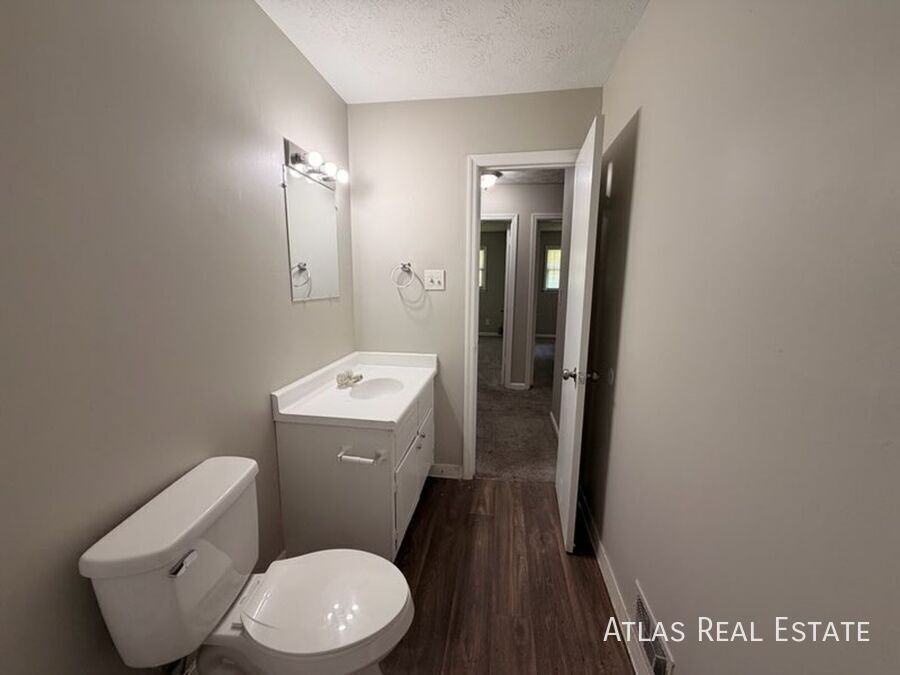 180 Pamela Dr #180 - Photo 4 of 18
