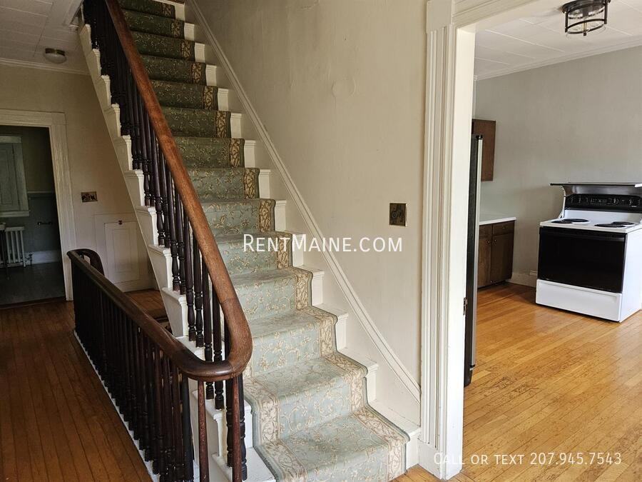 11B Hudson St - Photo 4 of 8