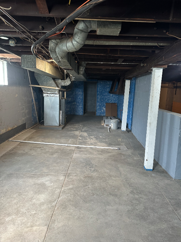 401 E 15th St - Photo 4 of 20