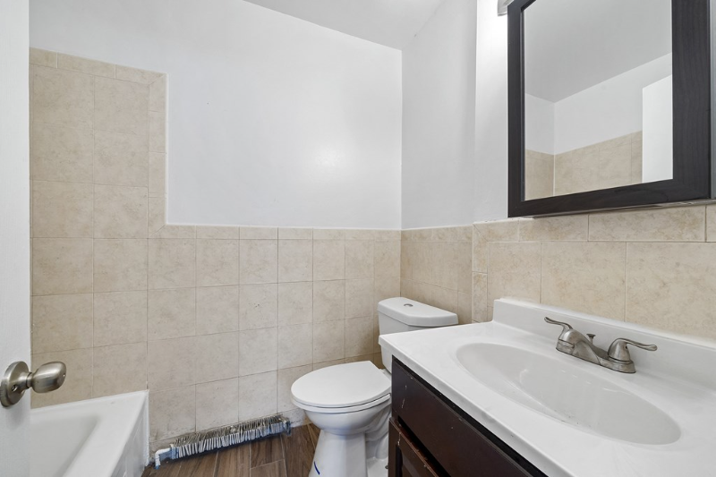 7101 N 15th St - Photo 3 of 18