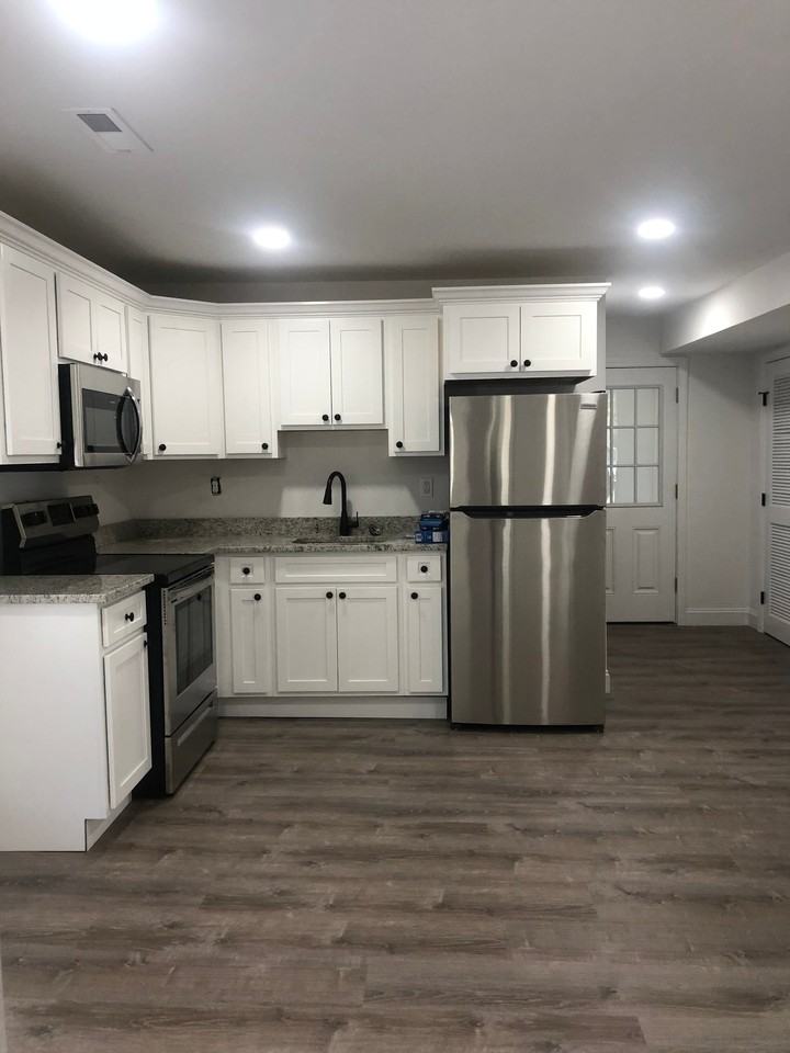 13 Railroad Ave #13 - Photo 4 of 15