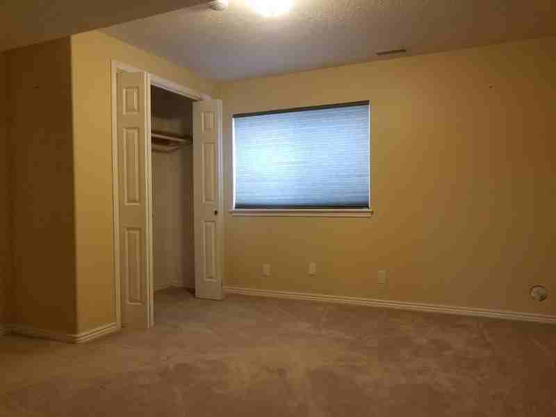 1497 W Palmer Park Ln - Photo 7 of 32