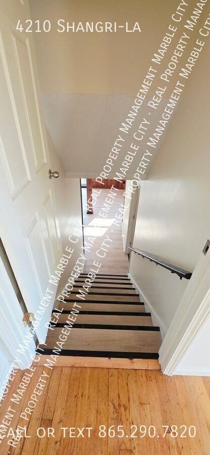 4210 Shangri La Dr - Photo 6 of 28