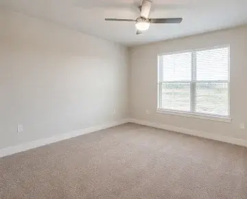 13959 Hillcroft Ave - Photo 3 of 4