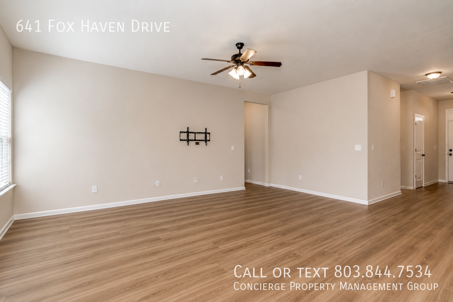 641 Fox Haven Dr - Photo 7 of 32