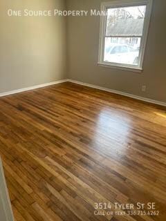 3514 Tyler St - Photo 7 of 10