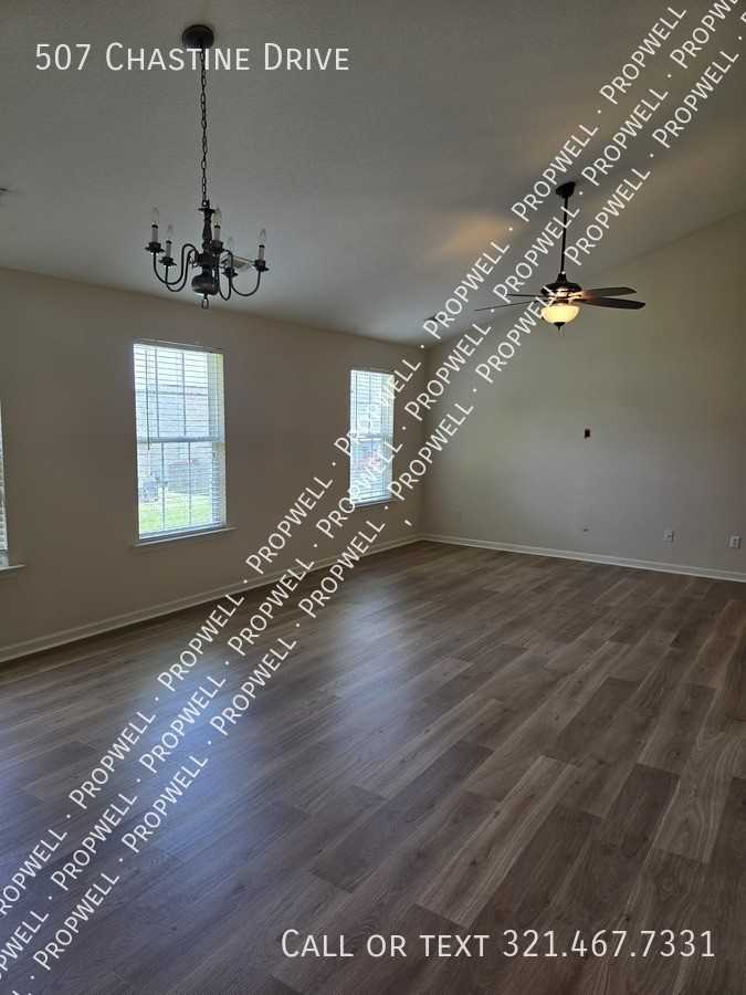 507 Chastine Dr #1 - Photo 3 of 14