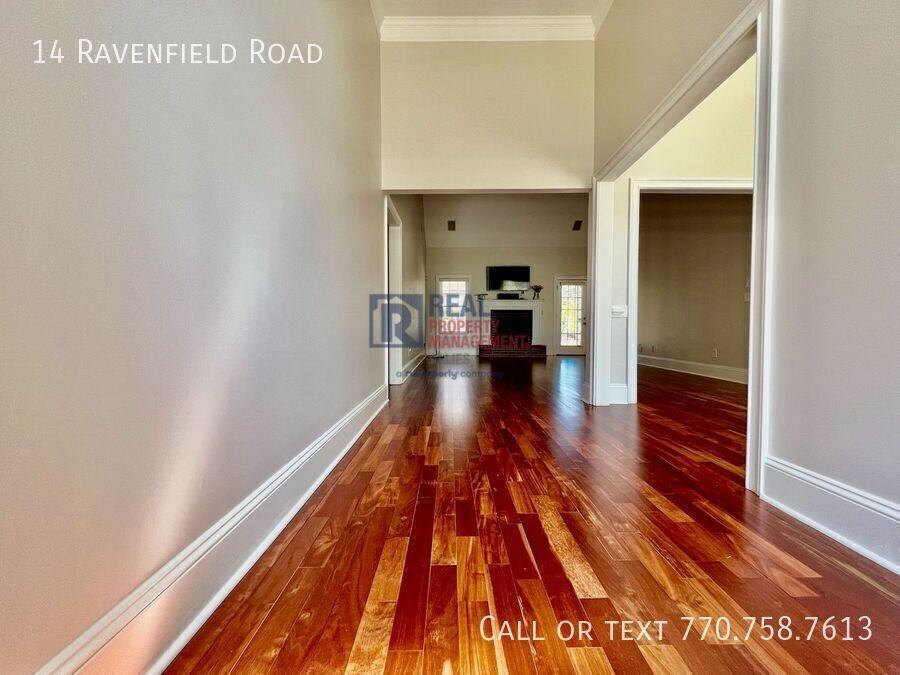 14 Ravenfield Rd - Photo 2 of 22