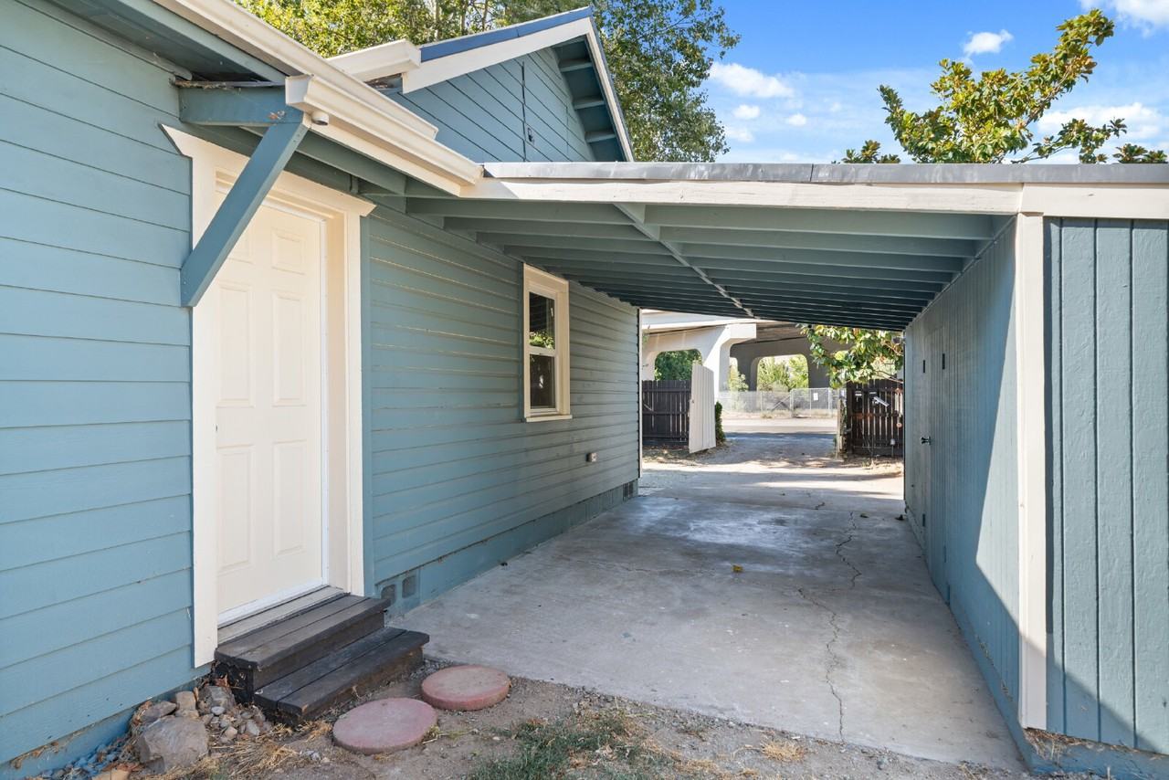 531 Clay St - Photo 7 of 28