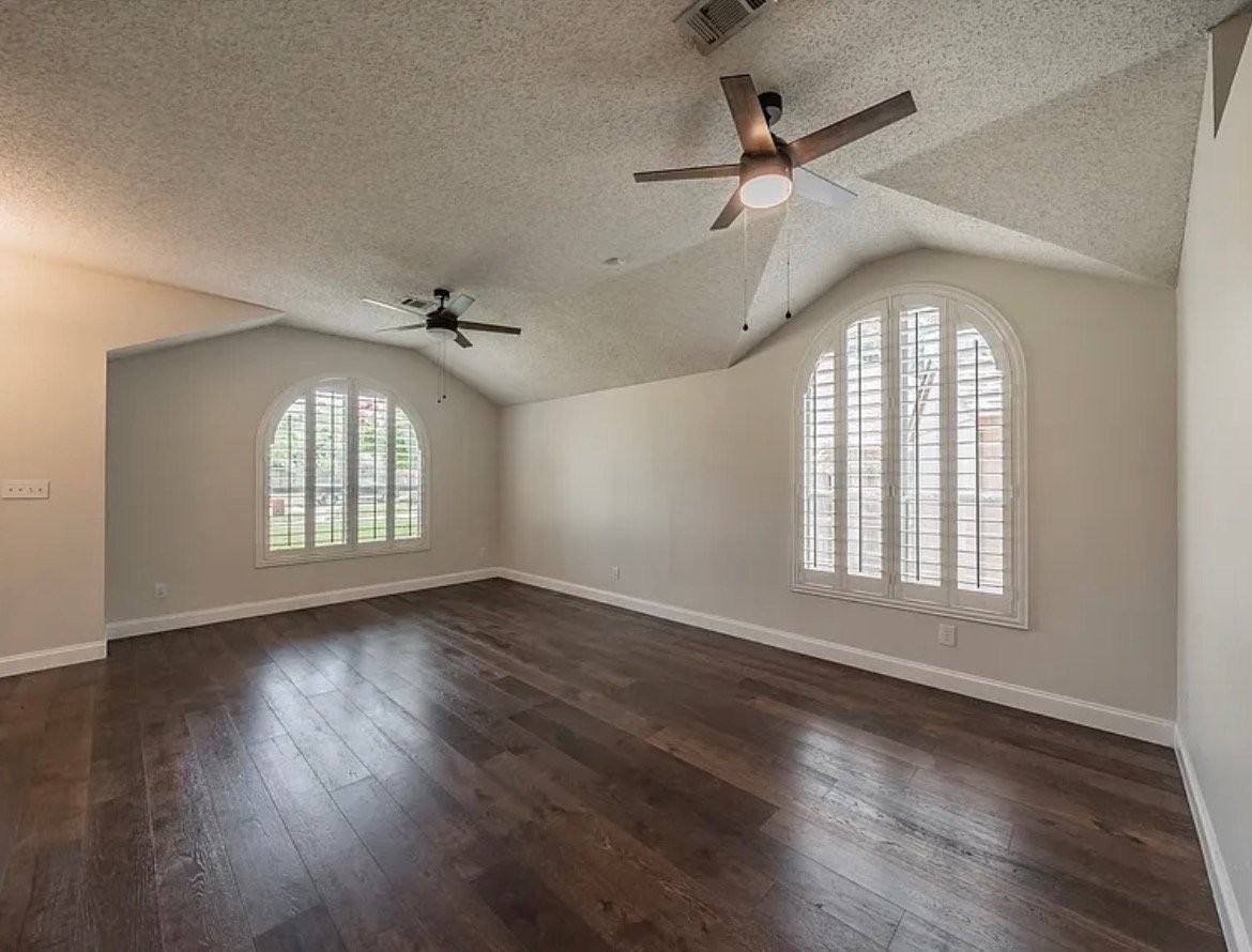 4809 Summit Cir - Photo 5 of 6