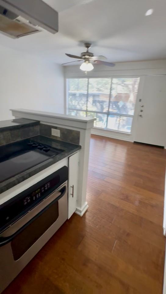 1405 Hartford Rd #106 - Photo 3 of 16