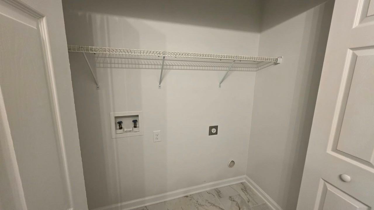 865 Lewisville Vienna Rd - Photo 6 of 18