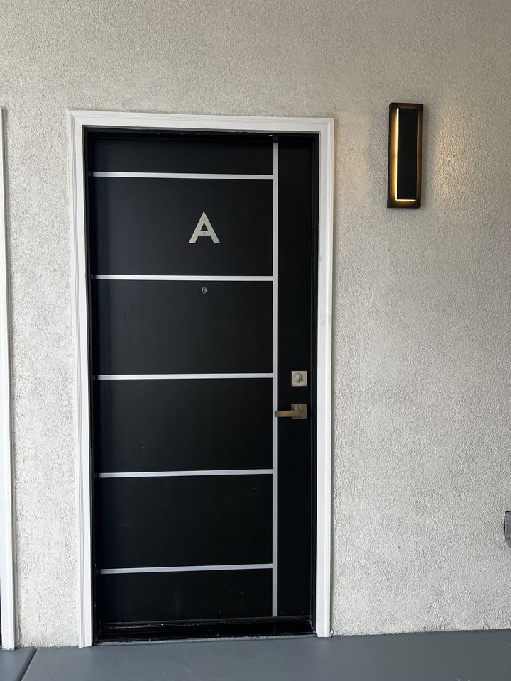 11715 Menaul Blvd Ne #A - Photo 2 of 11