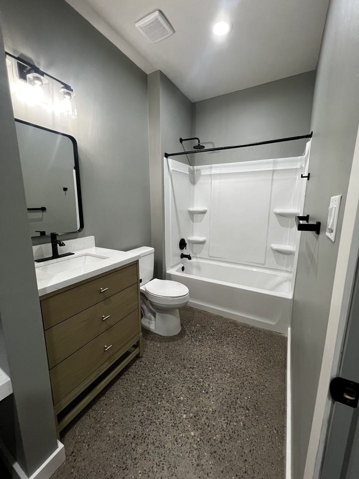 11715 Menaul Blvd Ne #A - Photo 6 of 11