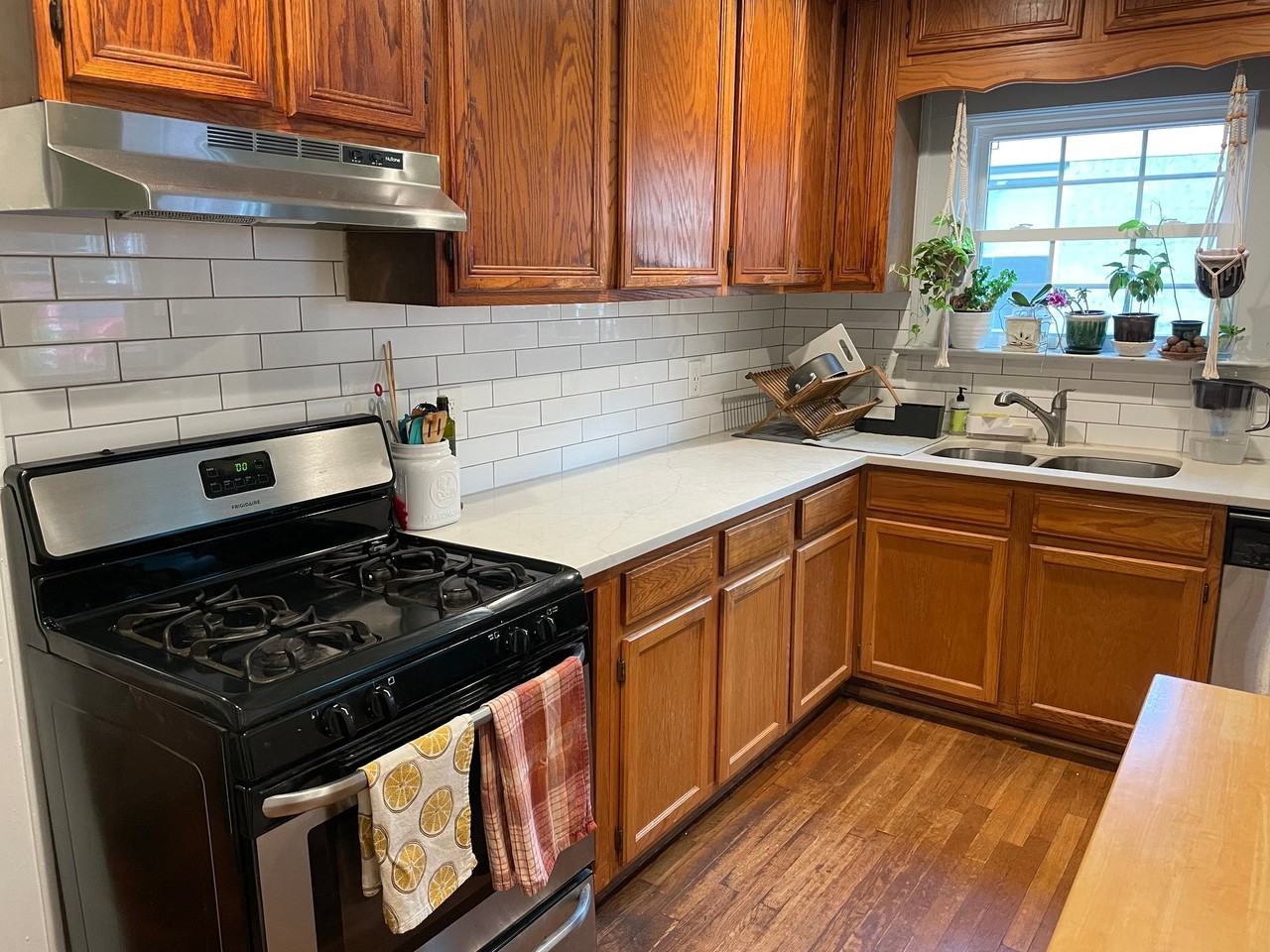 1706 Rogers Ave Sw - Photo 5 of 14