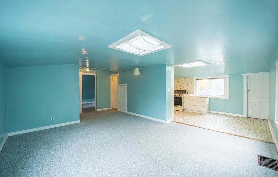 180 Bellevue Ave #3 - Photo 2 of 5