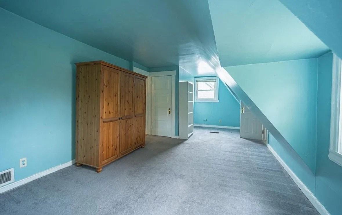 180 Bellevue Ave #3 - Photo 3 of 5