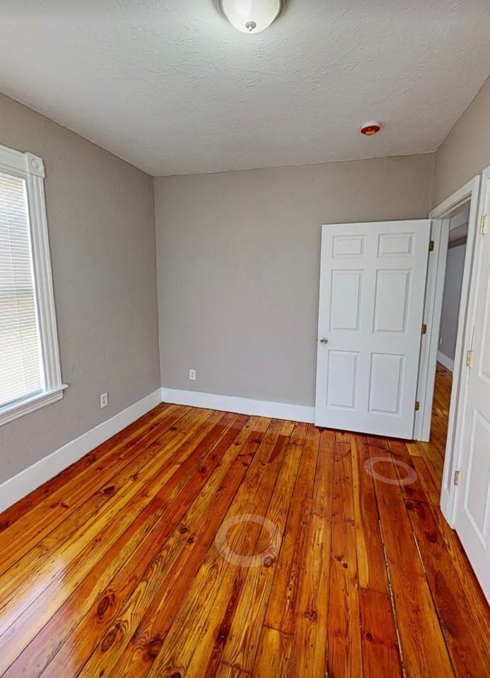 159 Millbury St #2 - Photo 5 of 12