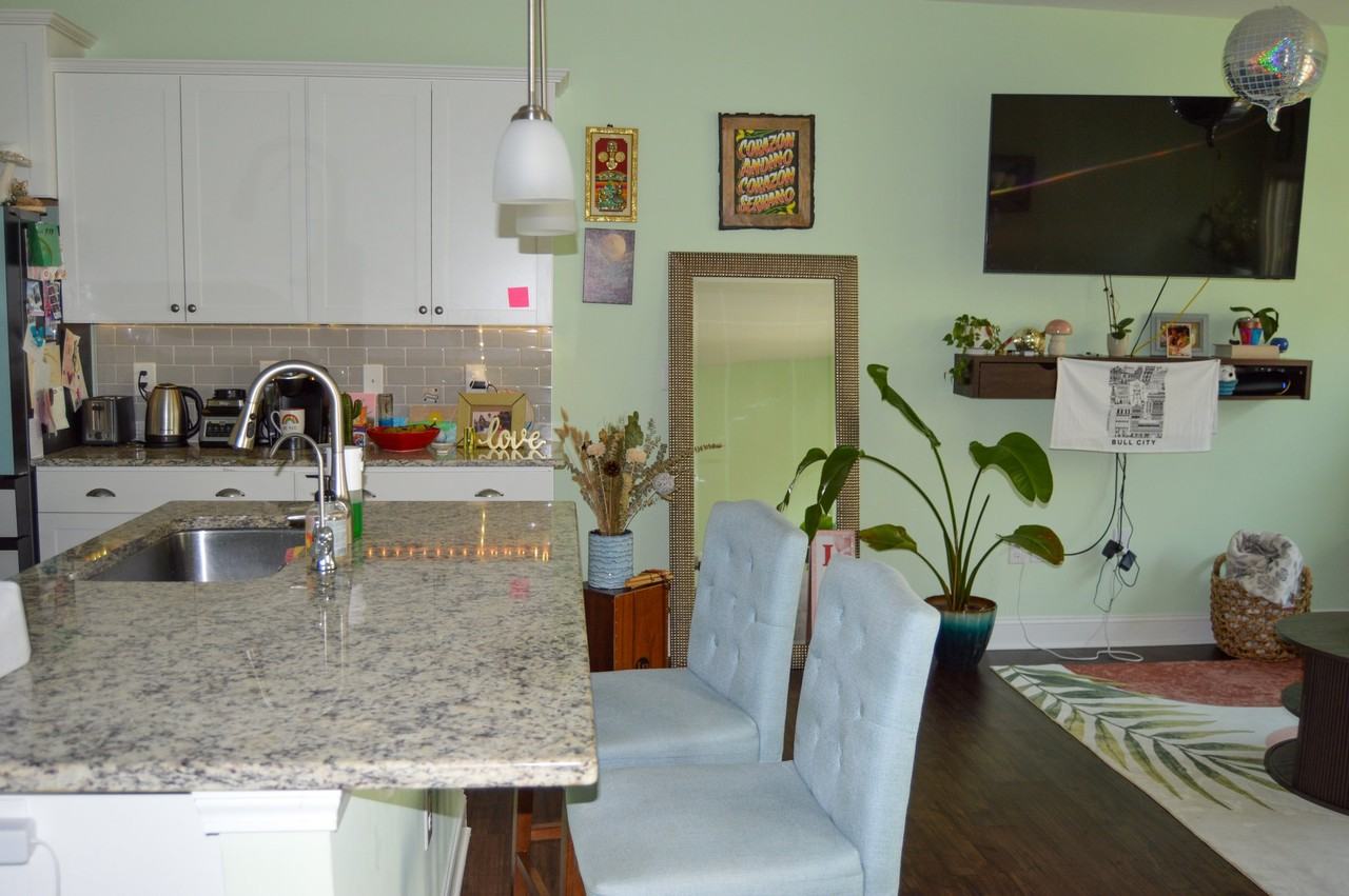 1022 Navigon Dr - Photo 5 of 20