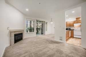 featured image of 25025 Se Klahanie Blvd #B202