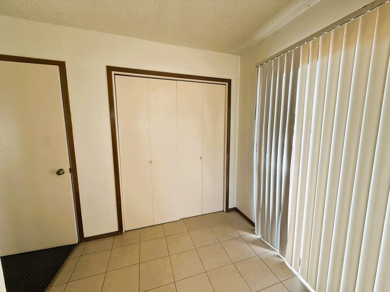 1736 S Meridian Ave #4 - Photo 5 of 12