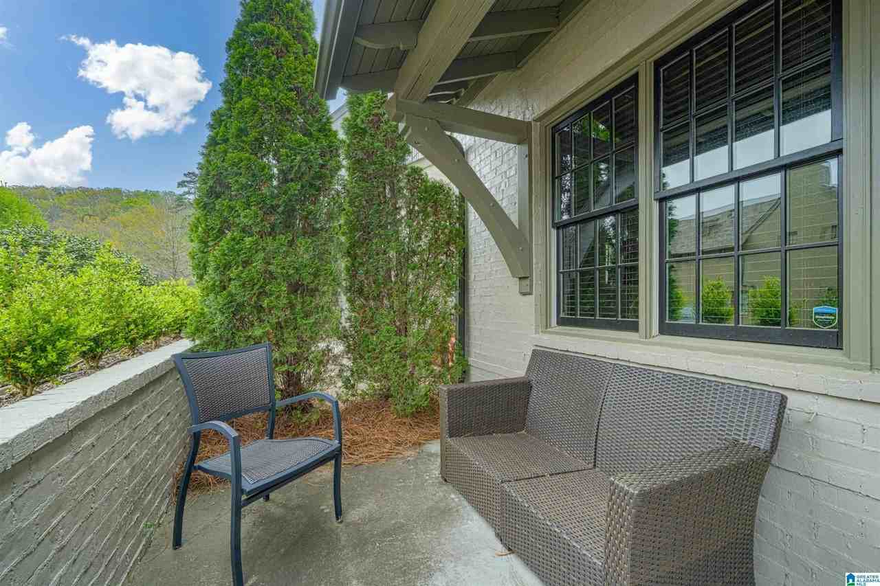 612 Barristers Court - Photo 3 of 17