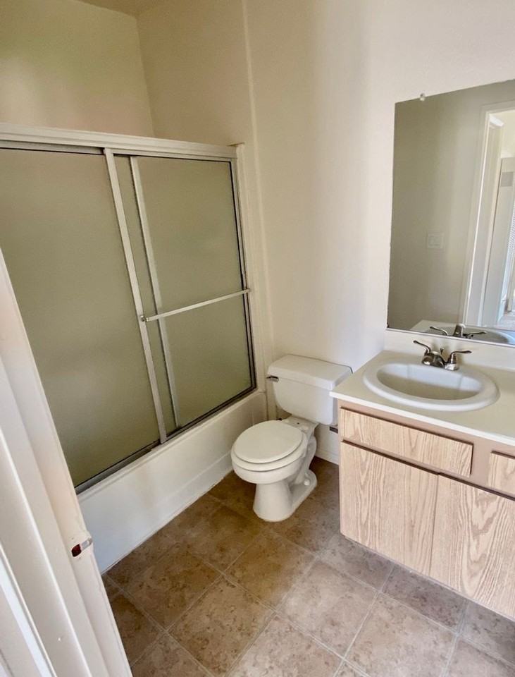 7320 Foothill Blvd - Photo 6 of 14