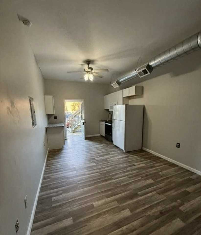 624 Washington Street, Unit 8 - Photo 2 of 9
