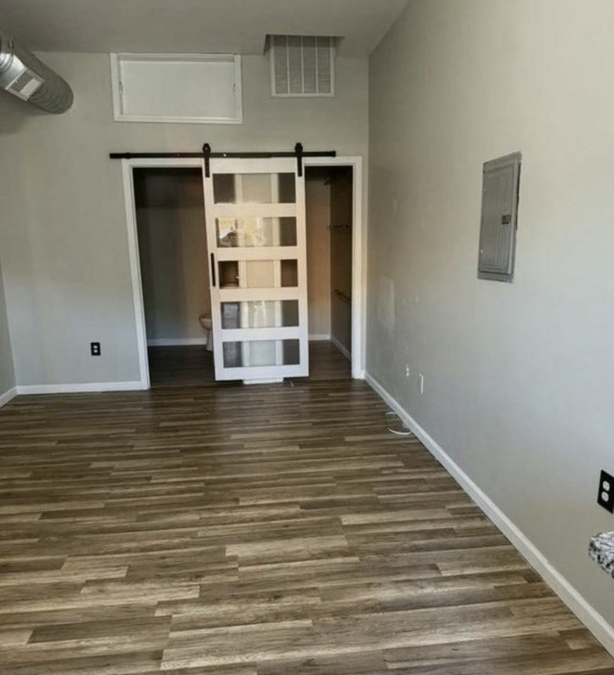 624 Washington Street, Unit 8 - Photo 3 of 9