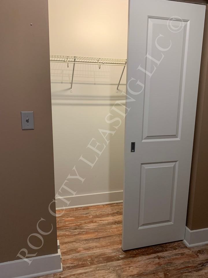 155 Saint Paul St #06SERIES - Photo 4 of 14