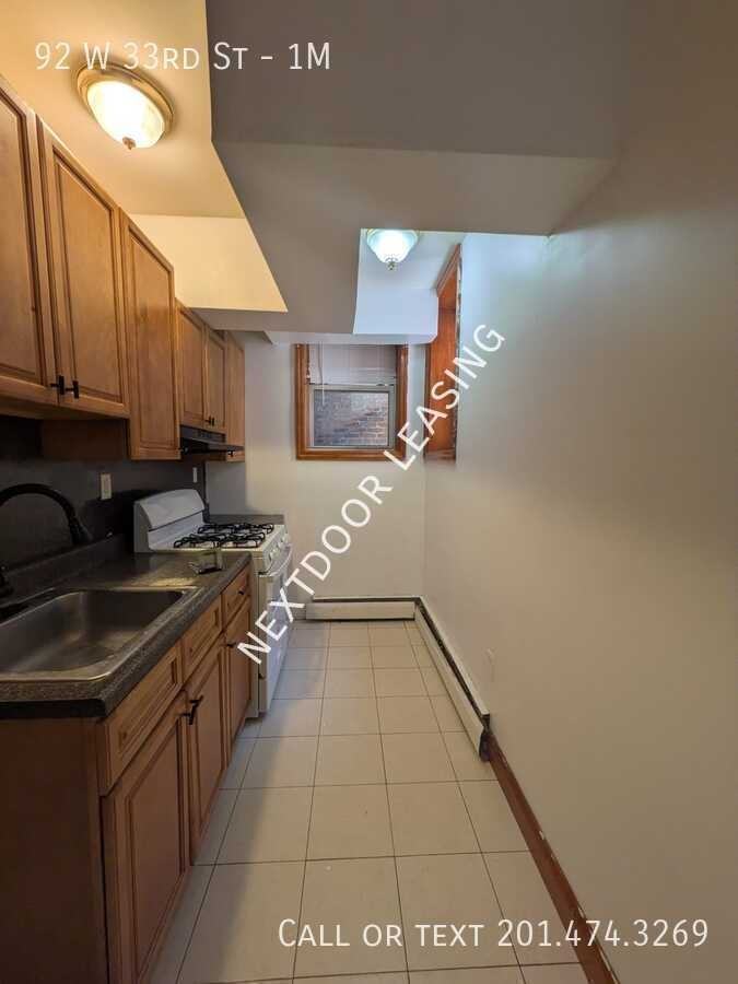 92 W 33rd St #1M - Photo 3 of 10