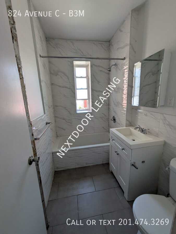 824 Avenue C #B3M - Photo 6 of 12