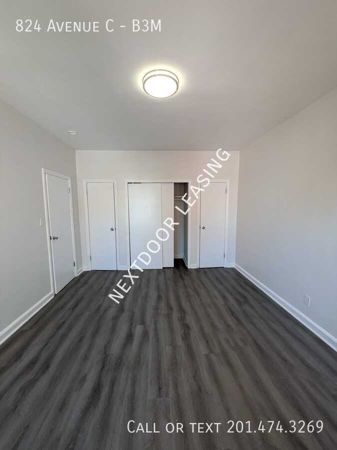 824 Avenue C #B3M - Photo 7 of 12