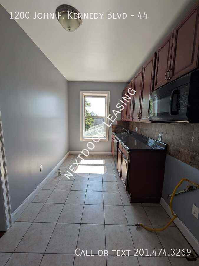 1200 Kennedy Blvd #44 - Photo 3 of 7
