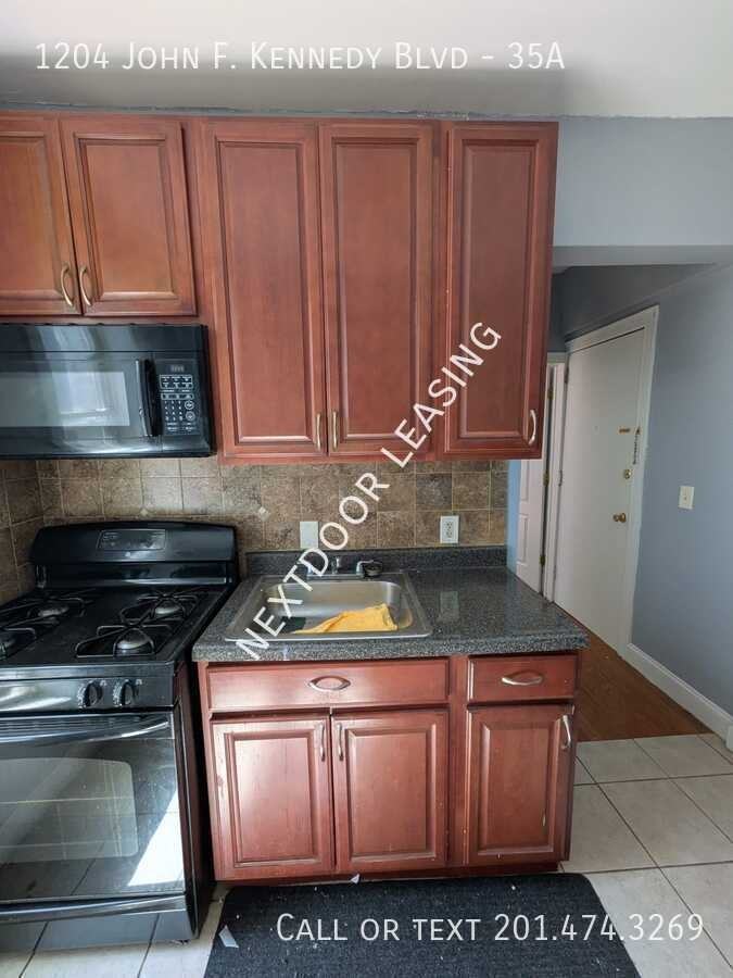 1204 John F Kennedy Blvd #35A - Photo 3 of 8