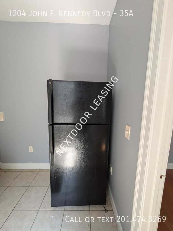 1204 John F Kennedy Blvd #35A - Photo 4 of 8