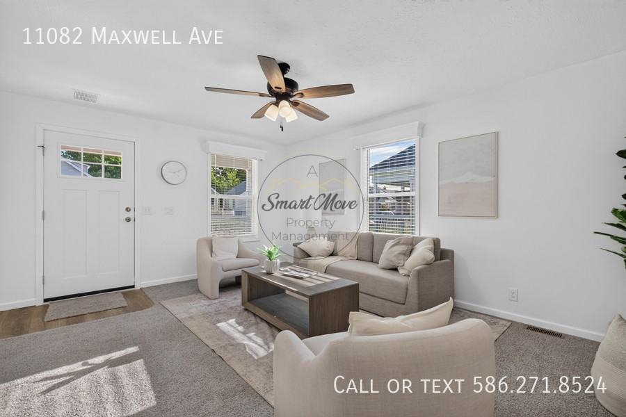 11082 Maxwell Ave - Photo 6 of 26