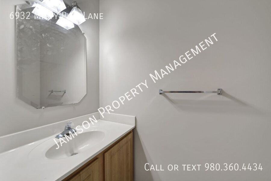 6932 Misty Pine Ln - Photo 3 of 23