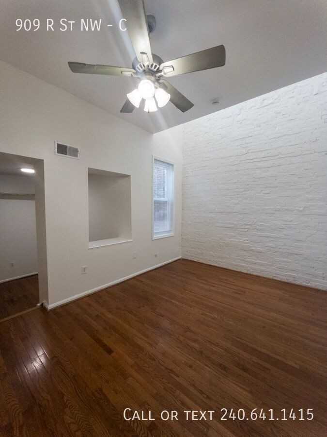 909 R St Nw #C - Photo 2 of 23