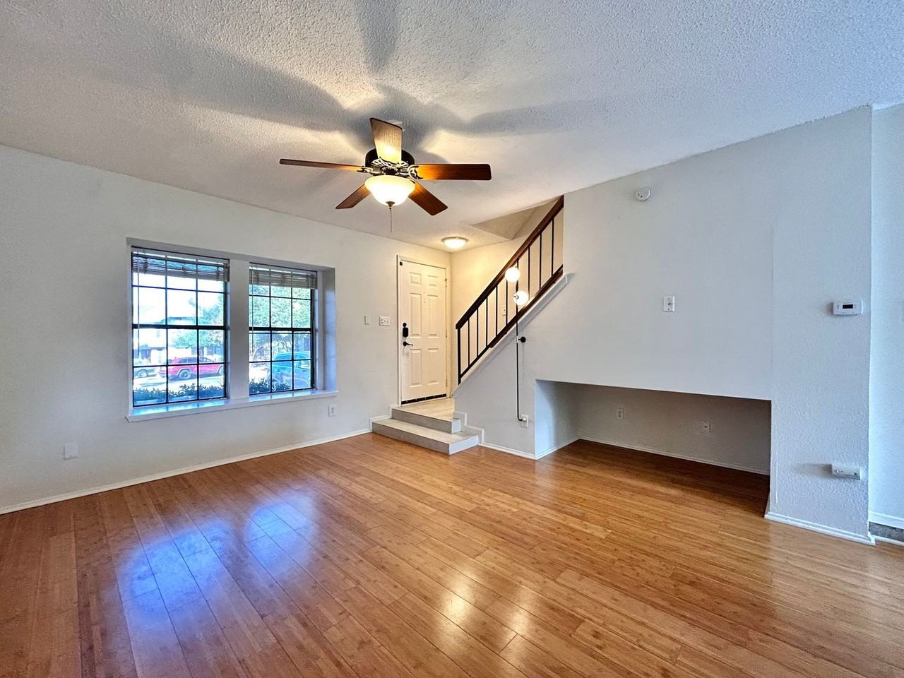 1411 Gracy Farms Ln #17 - Photo 4 of 26