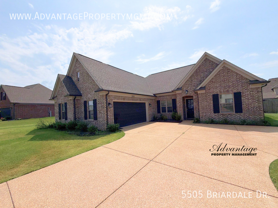 5505 Briardale Dr - Photo 2 of 25