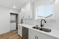 635 40th St #1006 - Photo 1 of 1