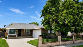 featured image of 670 Willow Ave #1